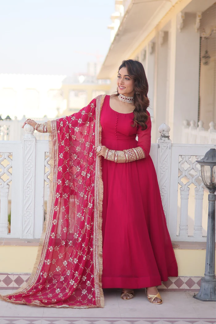 THE PERFECT ATTRACTIVE GOWN WITH DUPATTA SET