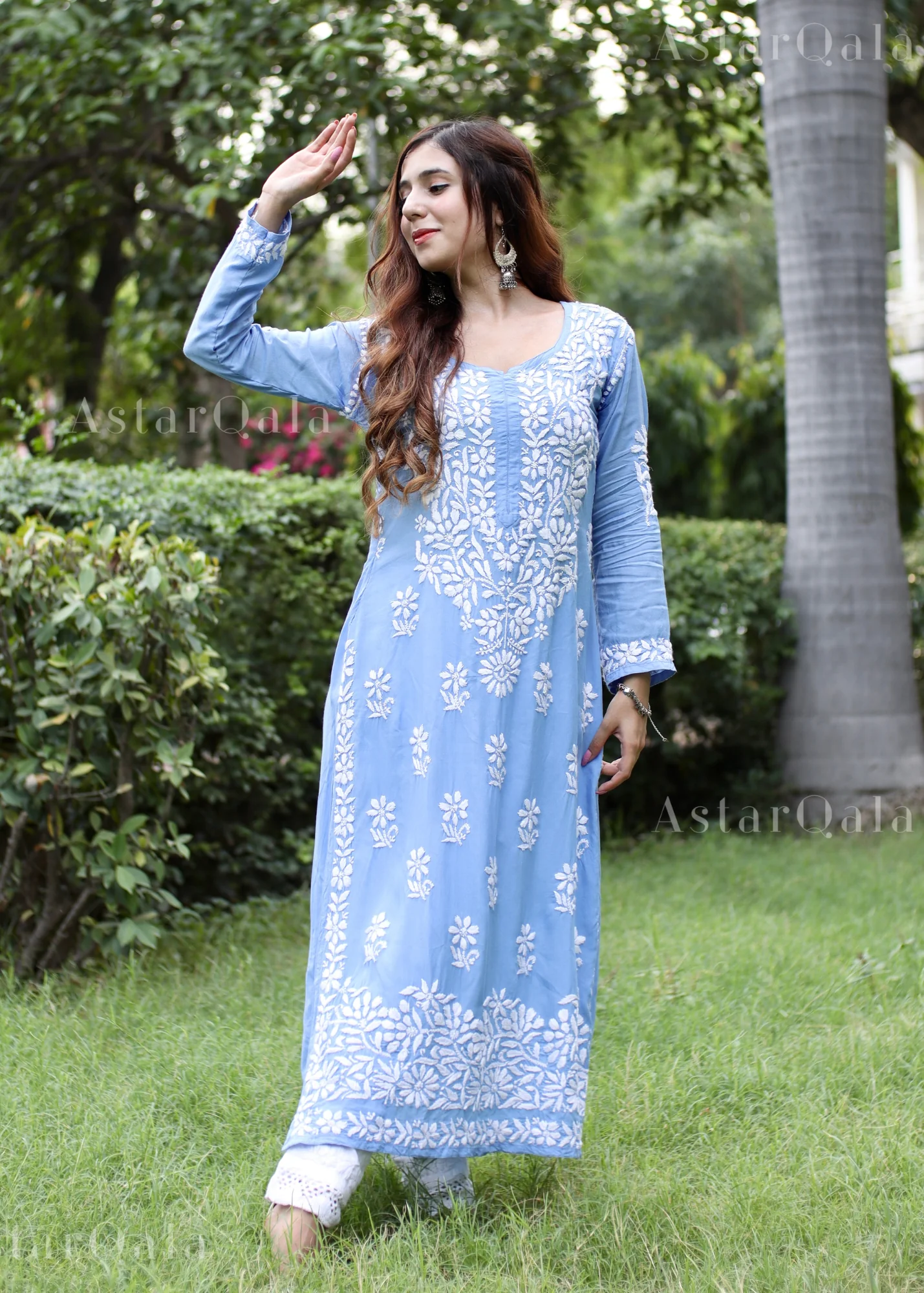 Shreya Skyblue Rayon Cotton Chikankari Kurta With Palazzo