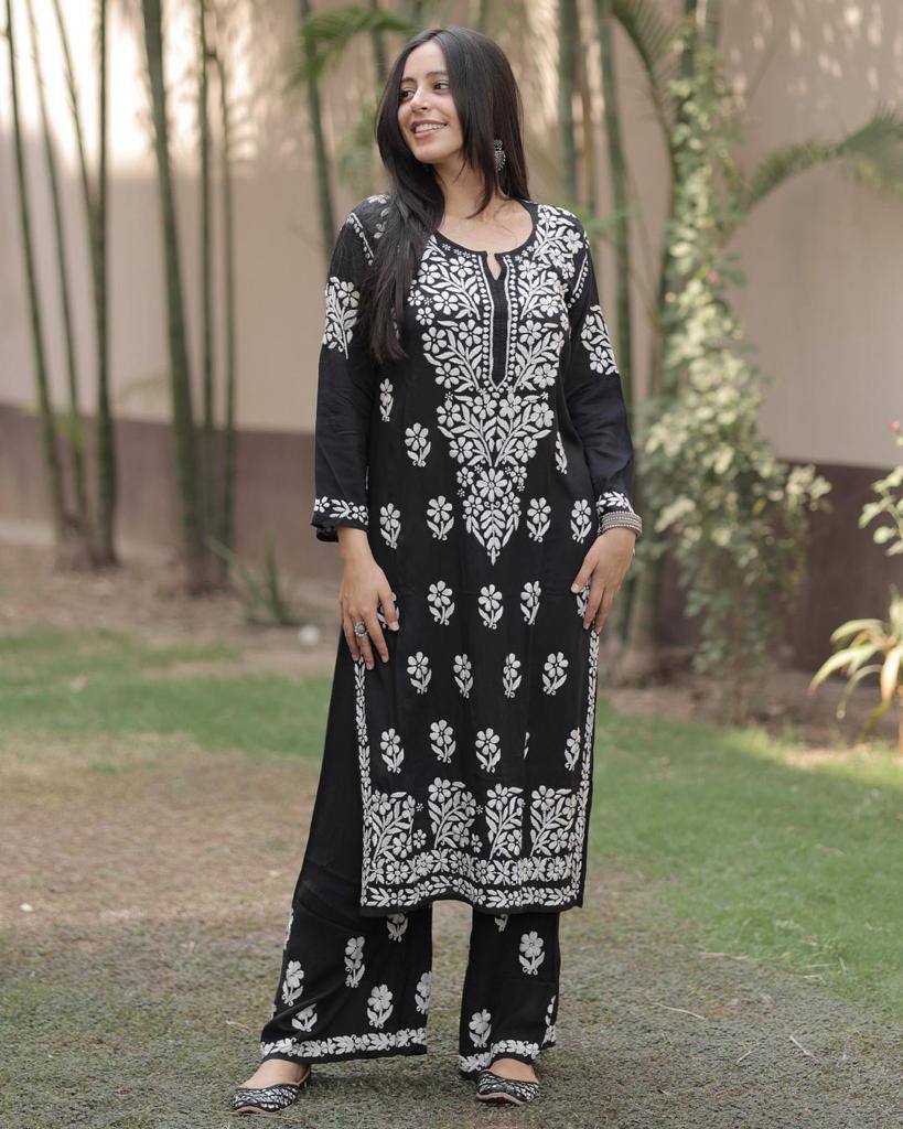 Chakrika Rayon Cotton Chikankari Kurta With Palazzo