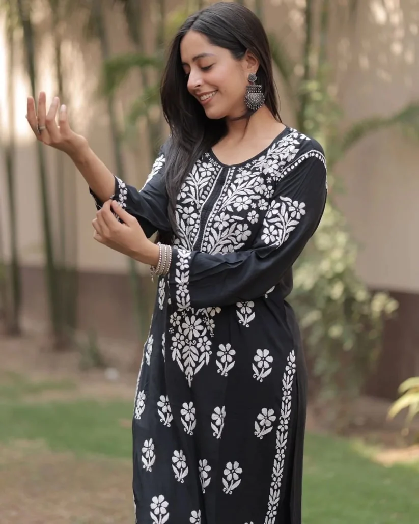 Chakrika Rayon Cotton Chikankari Kurta With Palazzo