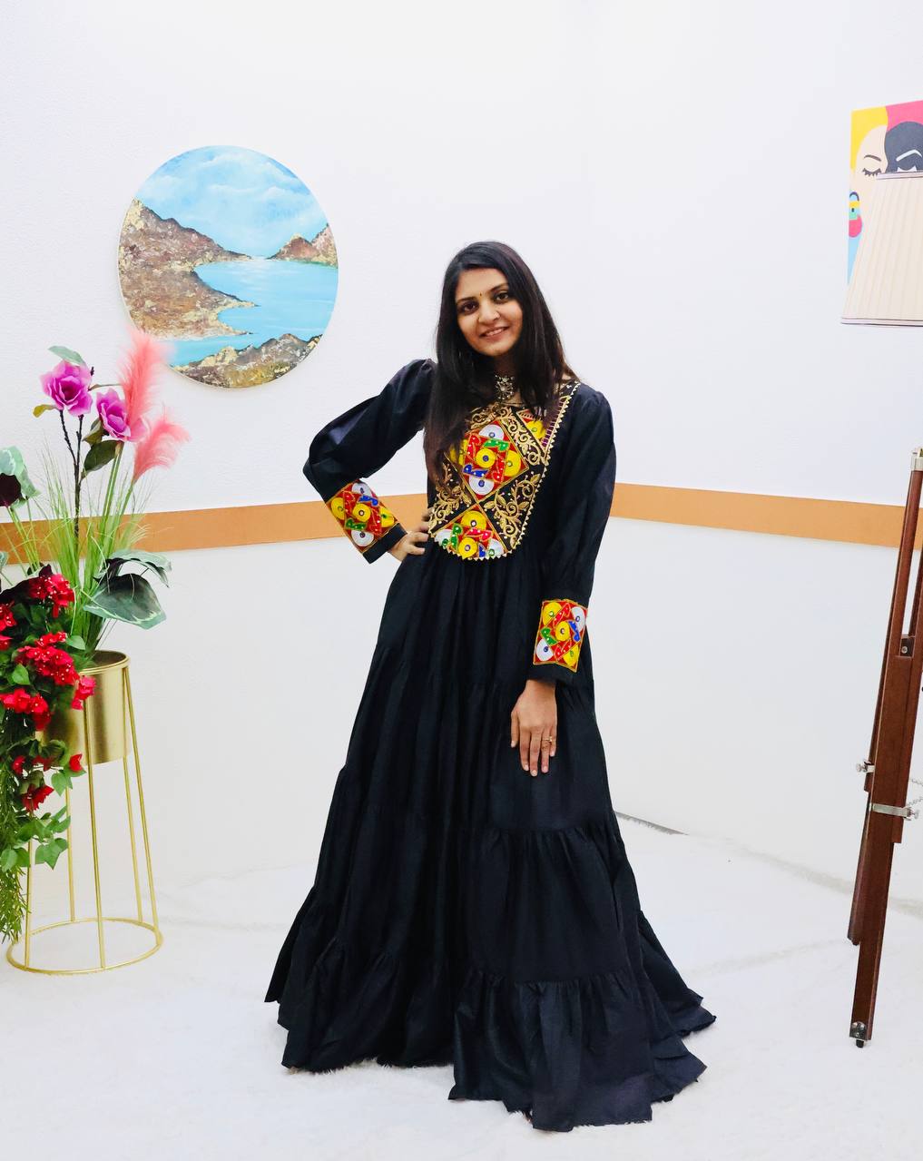 Black Dal Silk Embroidery Gown