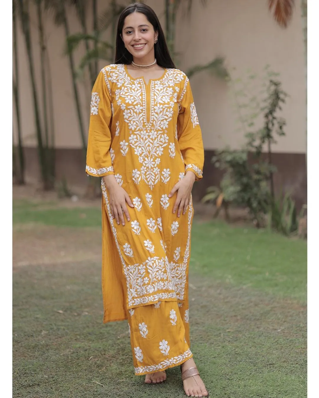 Chakrika Rayon Cotton Chikankari Kurta With Palazzo